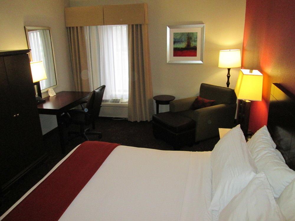 Holiday Inn Express Cloverdale - Greencastle By Ihg Exterior foto